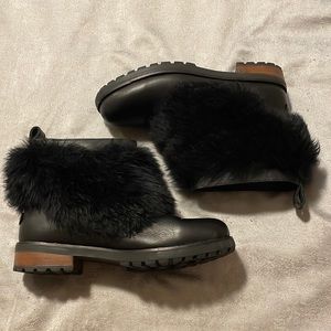 Ugg leather short boot with faux fur.  Hardly worn